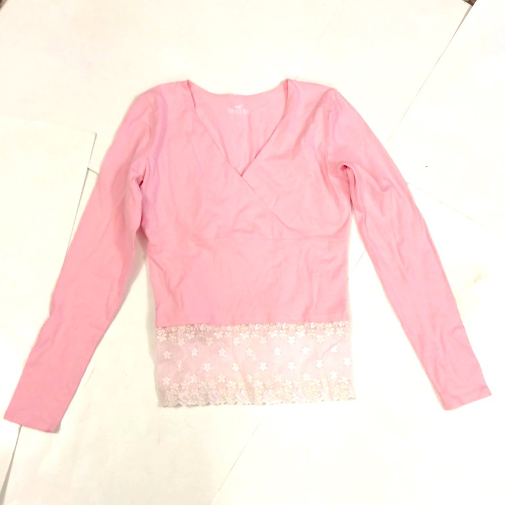 Hollister L Pink Wrap Top white Lace Excellent Condition